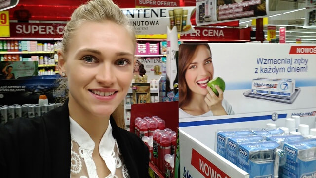 Hostessa